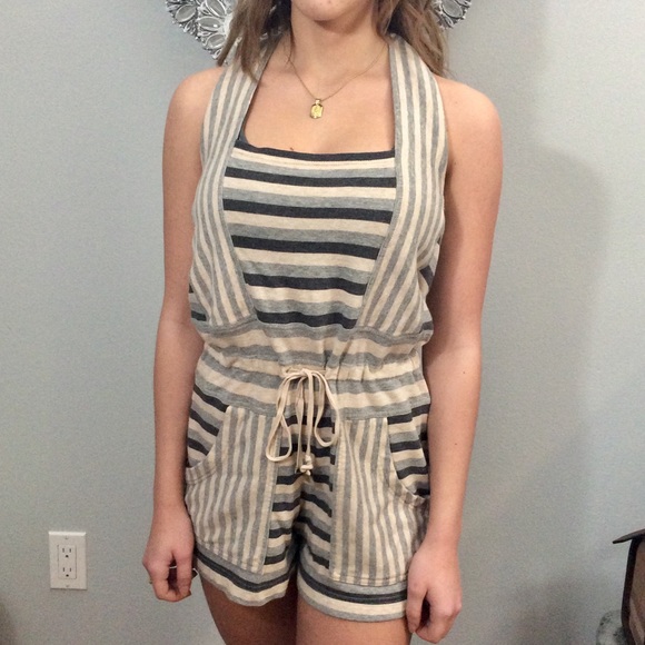 Marc Jacobs neutral toned romper, size S - Picture 5 of 5